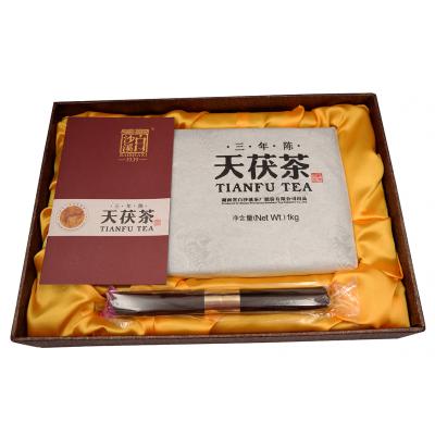 天茯茶三年陈礼盒1kg(白沙溪2017)
